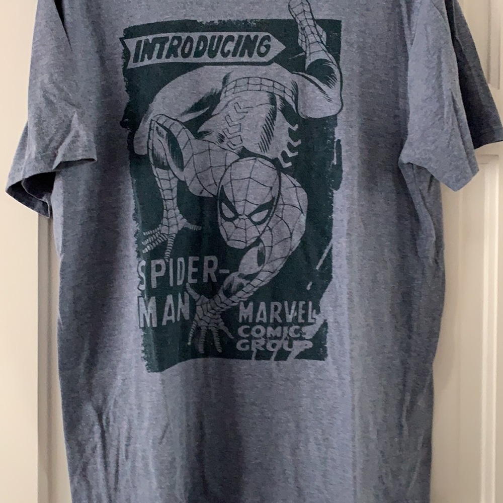 Marvel Spider-Man Tshirt - Picture 2 of 4